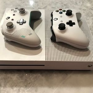 Xbox One S 500GB